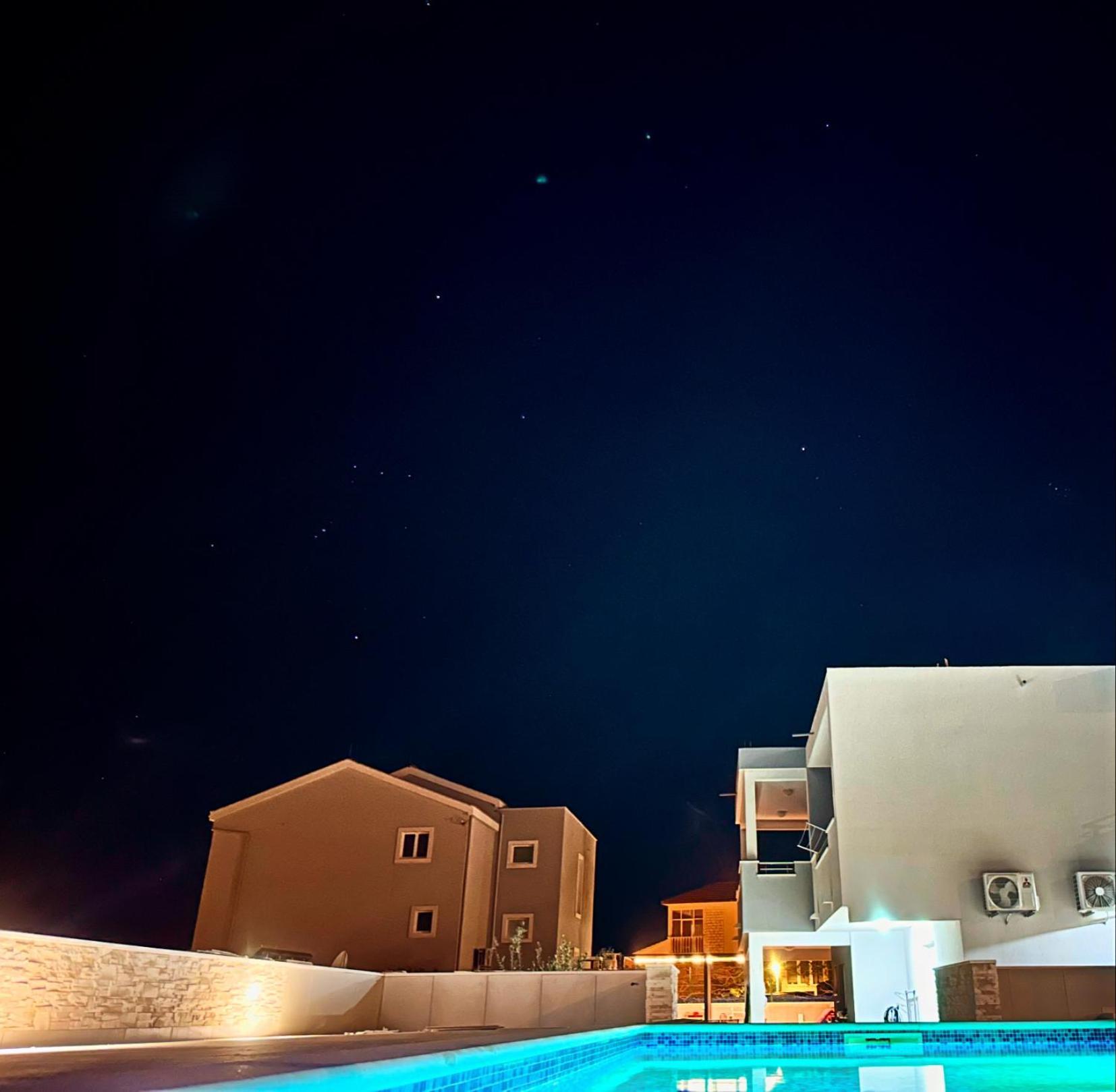 Apartments Zaja Сегет-Враница Экстерьер фото