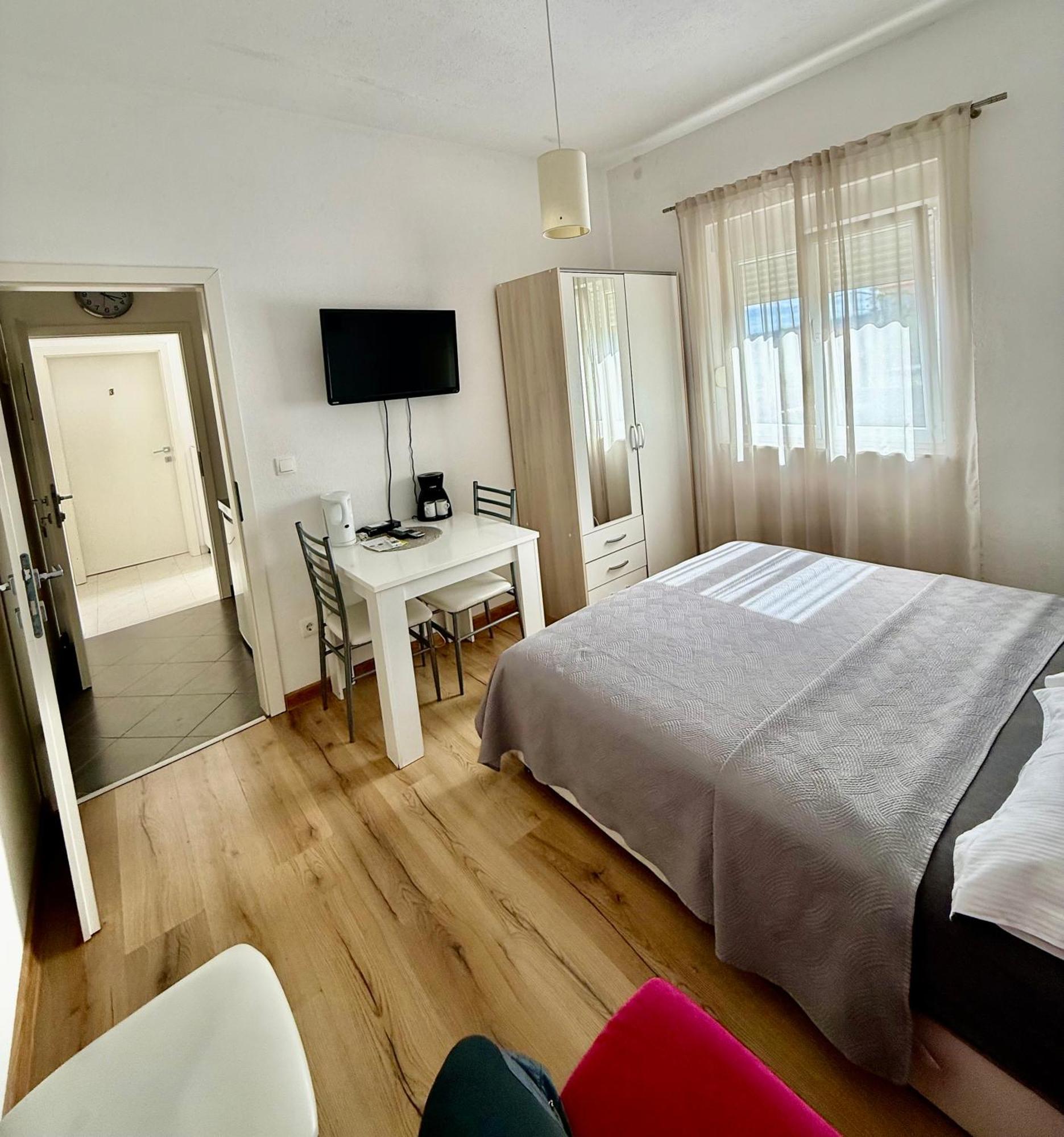 Apartments Zaja Сегет-Враница Экстерьер фото