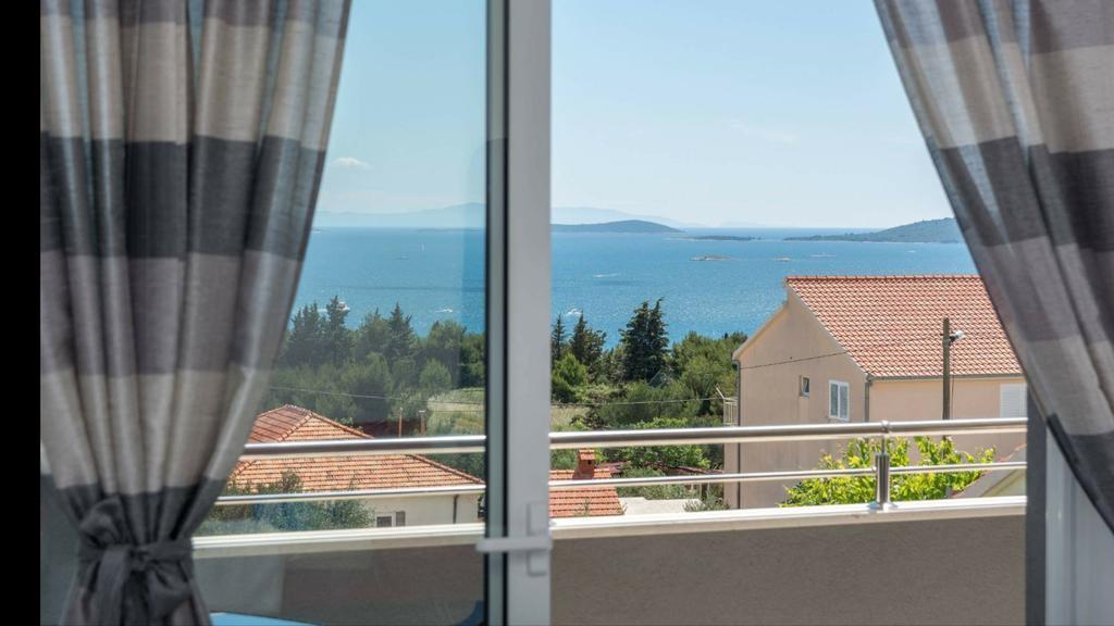 Apartments Zaja Сегет-Враница Экстерьер фото